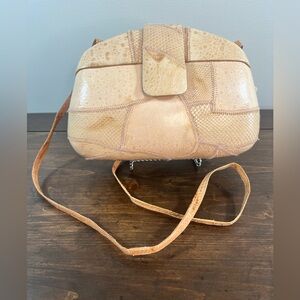 Vintage - FROG-SNAKE SKIN - Light Tan/Brown Shoulder Bag. EUC